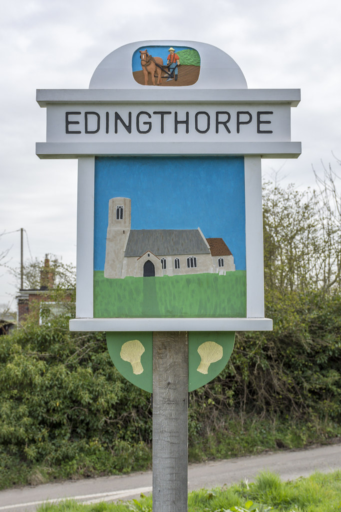 Edingthorpe Village sign-9011 (New sign)