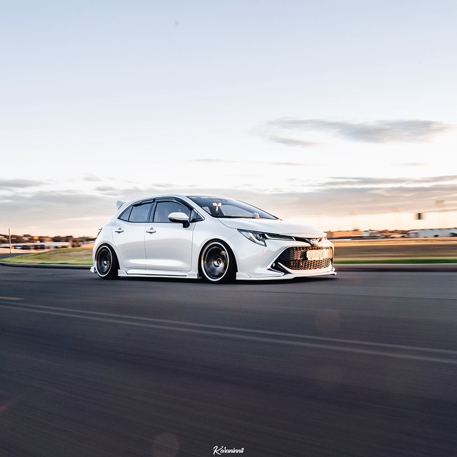 Nothing but  ✨   Sweeping the archives of Clique Member Boba— comes our new favorite roller 😳  Enjoy his Toyota Corolla ZR in silky speeds via the car photography of Karan Singh   Are you from within Oceania— looking to stir up noise in t