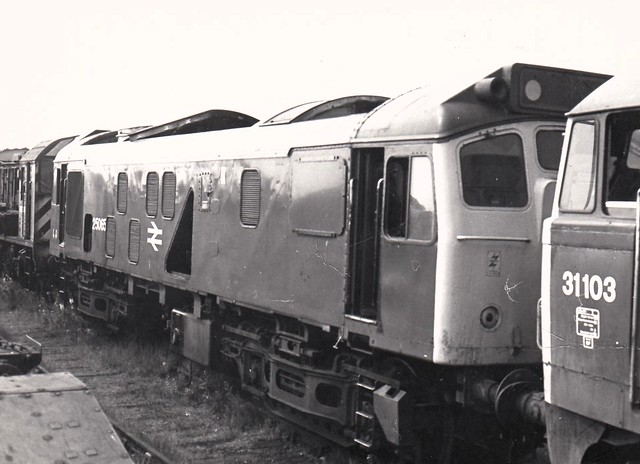 25065 & 31103 at Swindon, 13th August 1981.