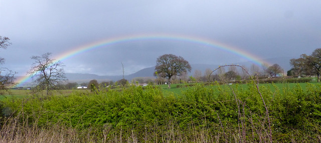 Rainbow Over The Vale Of Clwyd 27-03-2004