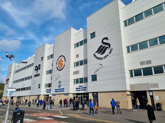 Outside the Swansea.com Stadium