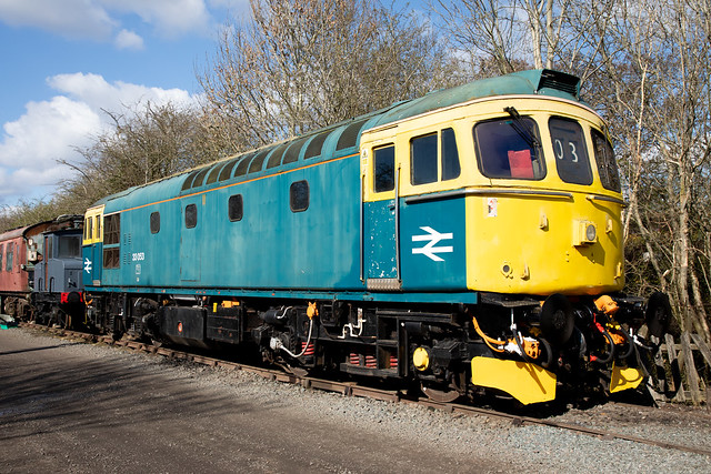 33053 British Railways BRC&W Class 33/0 at The Battlefield Line | Shackerstone, Leicestershire, UK 24/Mar/2024