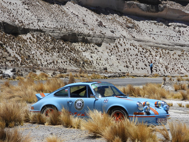 Belgian vintage Porsche along the Arequipa - Chivay road, Peru