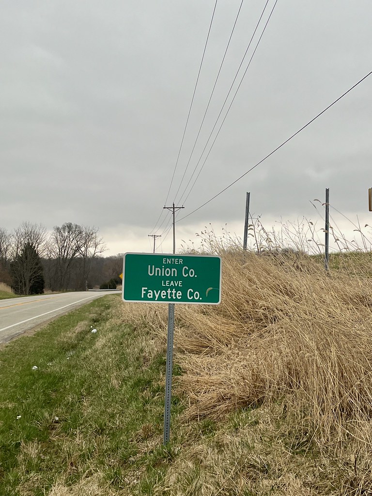 Border Between Union and Fayette Counties, Indiana. Photo by howderfamily.com; (CC BY-NC-SA 2.0)