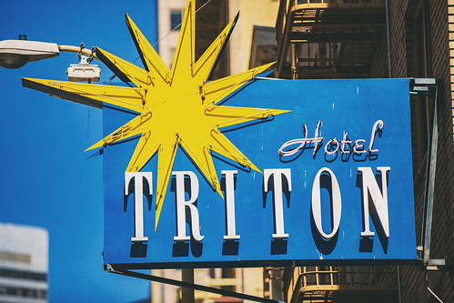 Hotel Triton 