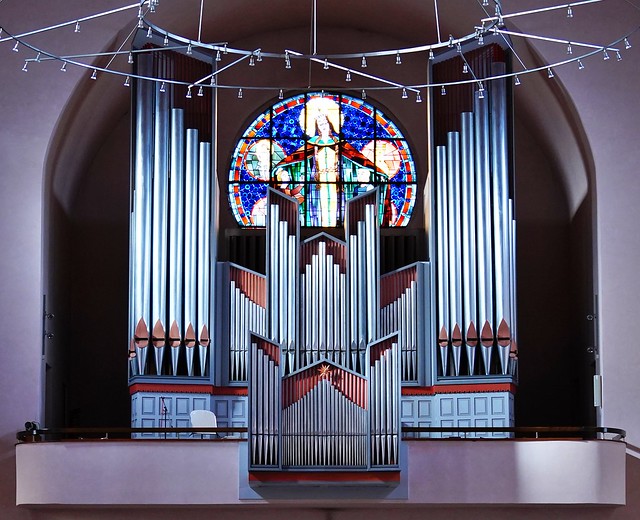 Orgel kath. Pfarrkirche Maria, Hilfe der Christen Hanau-Steinheim
