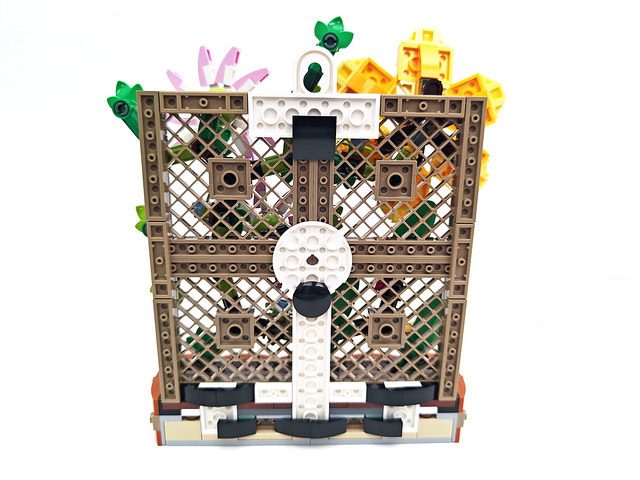 LEGO Flower Trellis Display (40683)