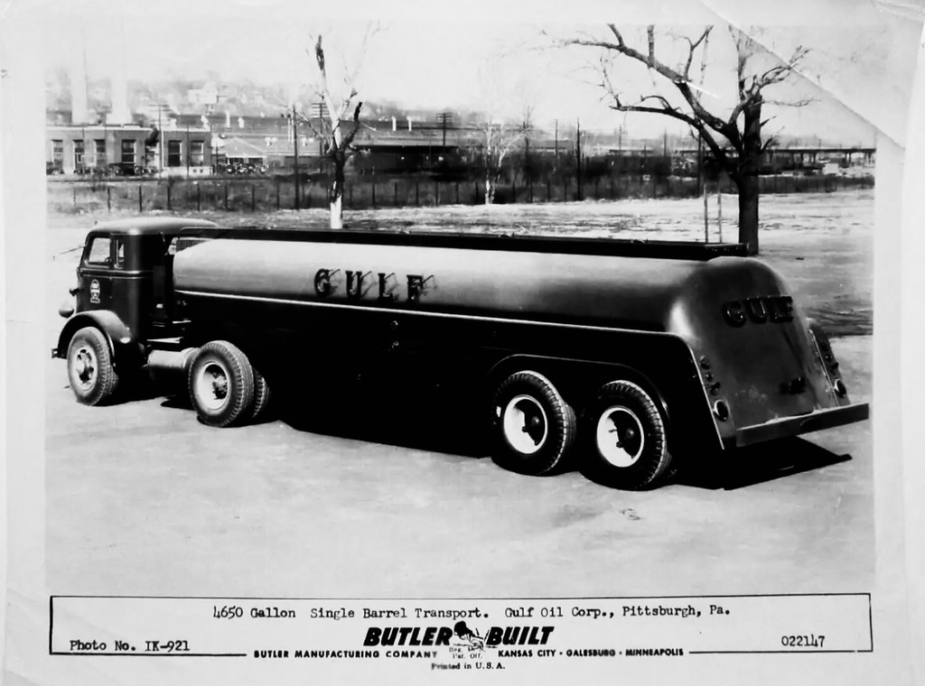 1940s Autocar Butler Built Gulf Oil Tanker Truck