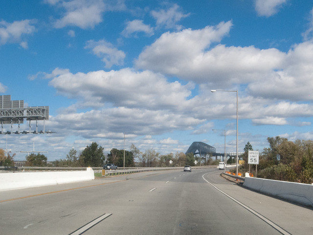 Approach to Francis Scott Key bridge from the south - 2018