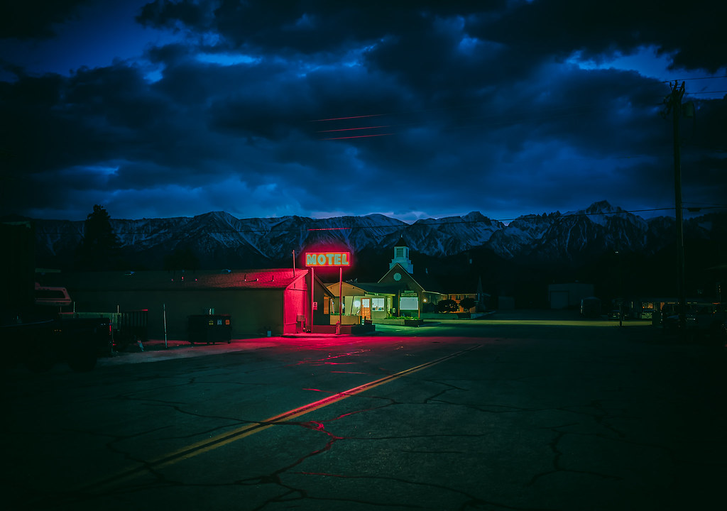 Red Neon Motel