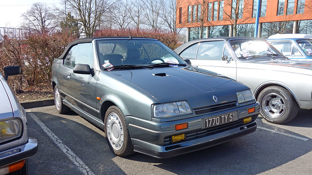 Renault 19 16S Cabriolet phase 1 - 1991