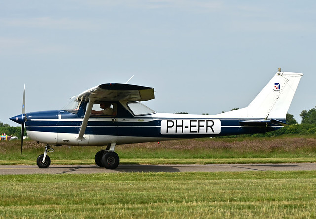 PH-EFR Cessna F150K cn F1500618 Jesterhoudt Holding 220604 Teuge 1002