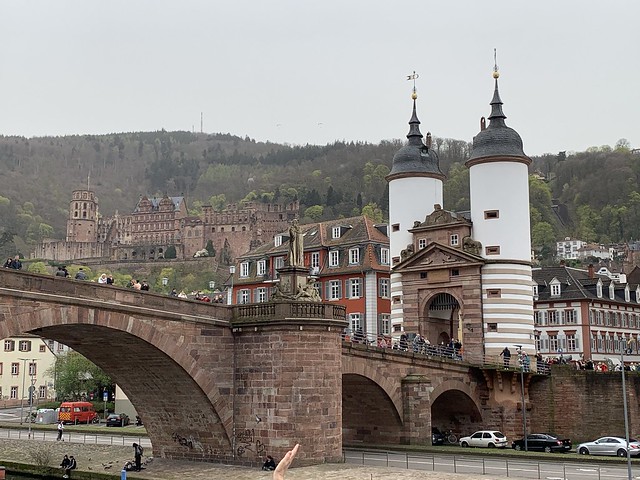View of Alte Brücke in Heidelberg (Deutschland 2024)