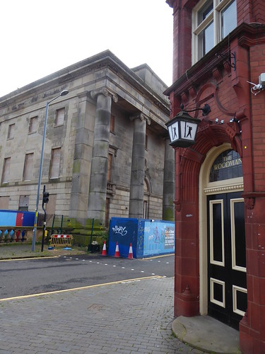 The Woodman and Curzon Street Station