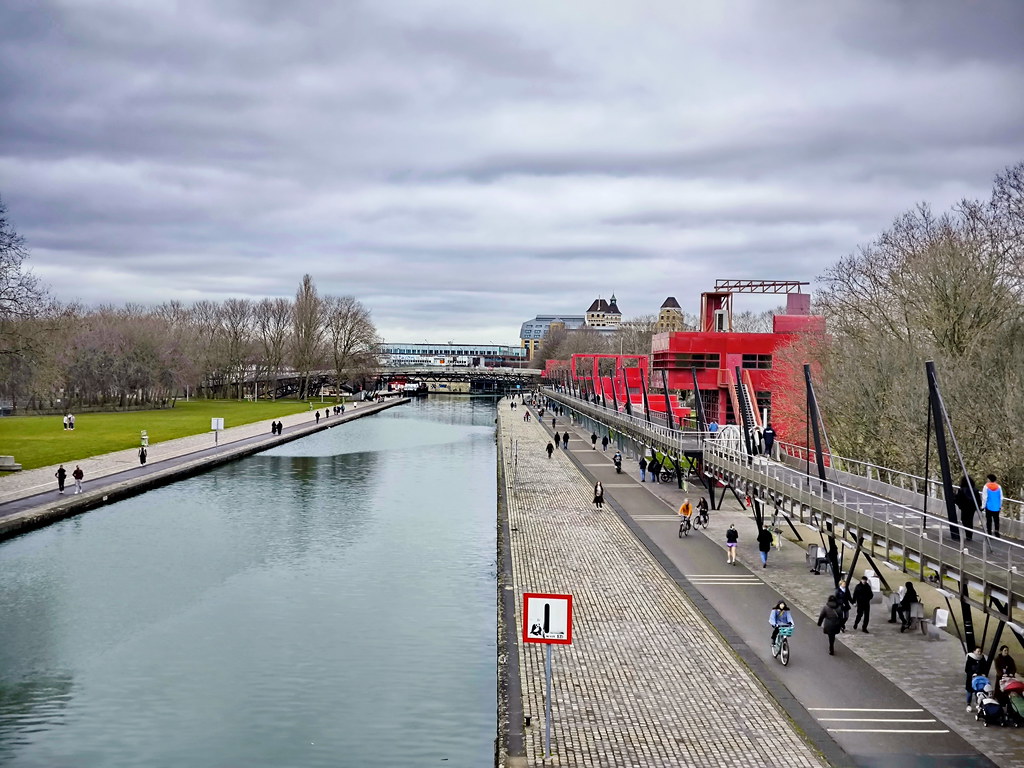 07 - Paris - Mars 2024 - le canal de l'Ourcq dans le Parc de La Villette