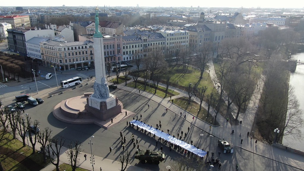 Rīgā atzīmē Latvijas dalības NATO 20. gadadienu