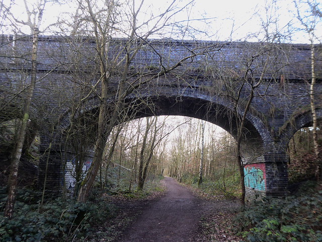 P2040502    Railway farm bridge, Notton   (Former Royston to Dewsbury line)   March 2024