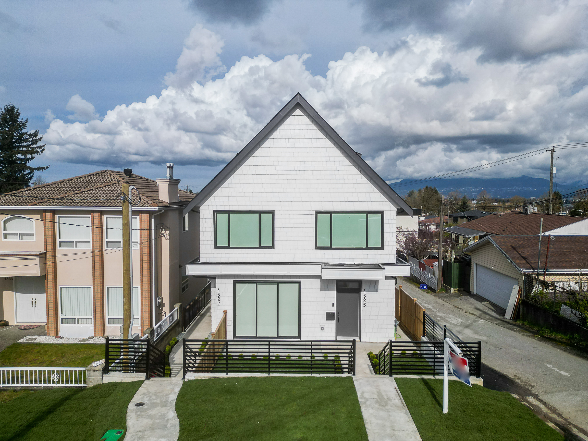 Karan Ranauta - 4525 Reid Street, Vancouver, BC, Canada | Slide 42