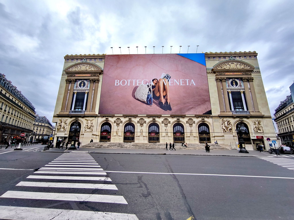 17 - Paris - Mars 2024 - L'Opéra toujours emballé