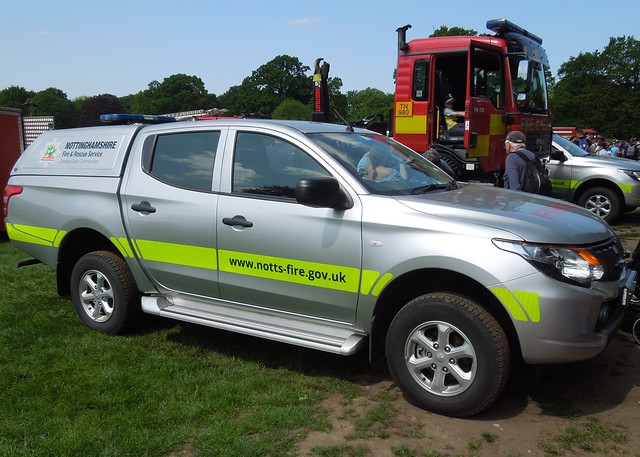 Nottinghamshire Fire & Rescue Service (WM67 YJS)