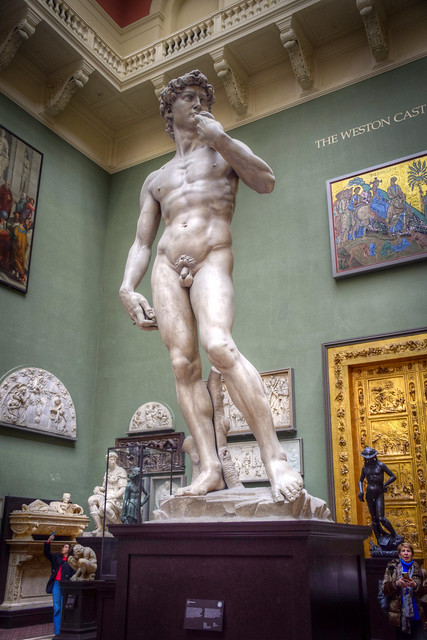 Statue of David at the V & A museum