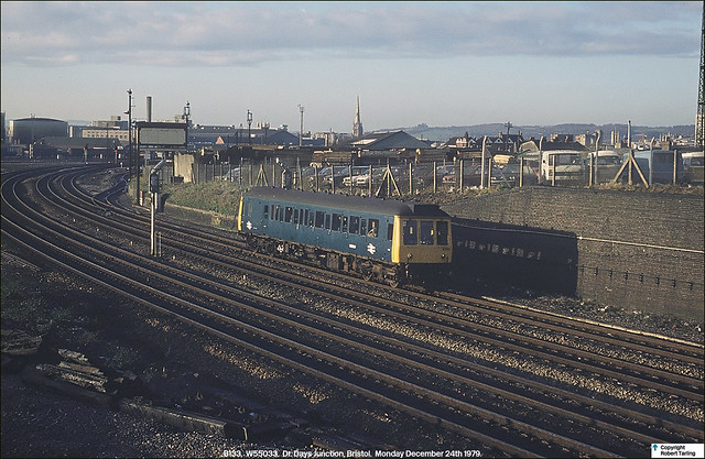 Pressed Steel Class 121 set B133, W55033, Doctor Days Junction, Bristol, December 24th 1979