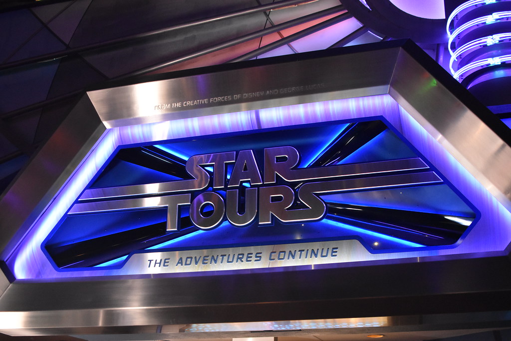 Star Tours: The Adventures Continue Entry Sign