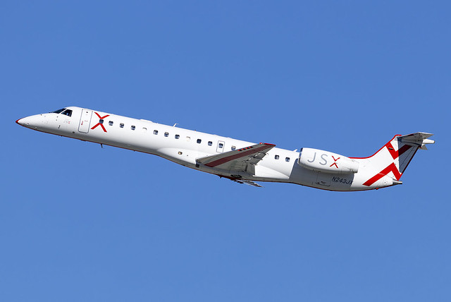 JSX Embraer E145 N243JX at Los Angeles Airport LAX/KLAX