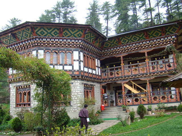 edificio hotel Mountain Lodge en Bumthang Bután 09