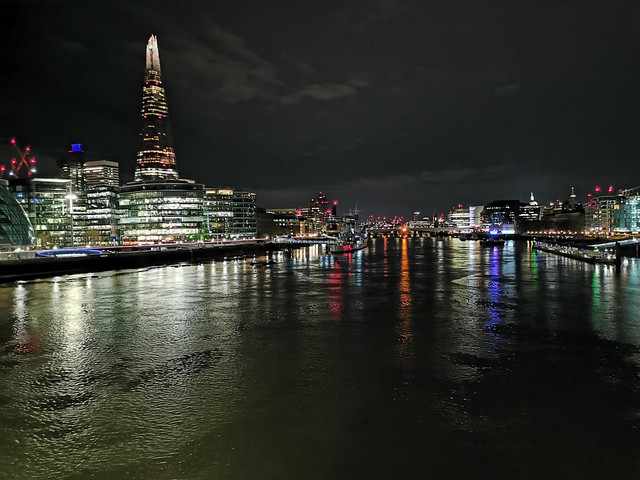 Night view from Tower Bridge looking West (05)