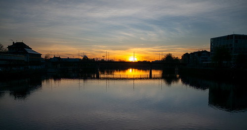 sunrise | solothurn by Toni_V, Leica M-P & Elmarit-M 28mm
<i>Please don't use this image on websites, blogs or other media wit