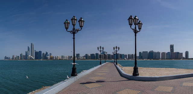 Skyline von Abu Dhabi - Aussichtspunkt von Marina Villages