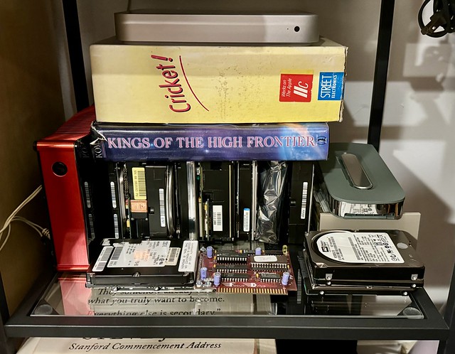 Hard drive shelf