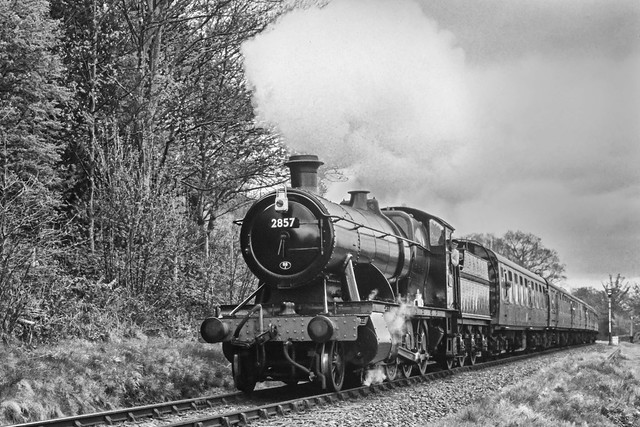 Ex-GWR Collett 2800 Class 2-8-0 no.2857 is going well as it heads away from Bewdley at Dowles Junction with a northbound passenger train on 17th April 1993 (EXPLORED)