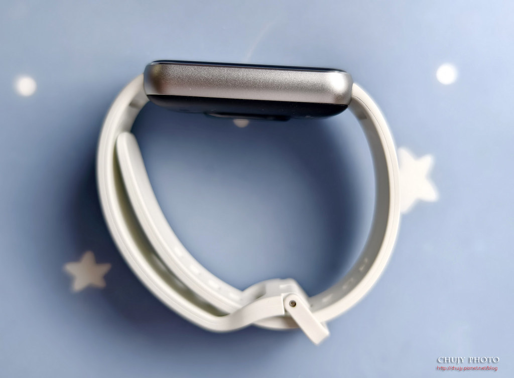 Samsung Fit3 耐操實用的時尚手環
