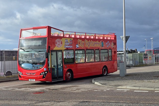 City Sightseeing Inverness S90YST