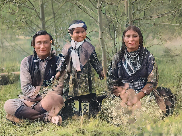 Stoney First Nation Member, Guide Samson Beaver With His Wife Leah And Their Daughter Frances Louise, 1907 (Photo By Mary Schäffer)