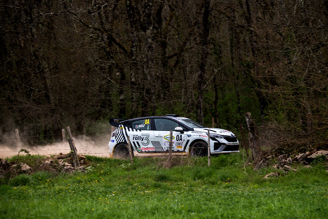 Renault Clio Rally 3