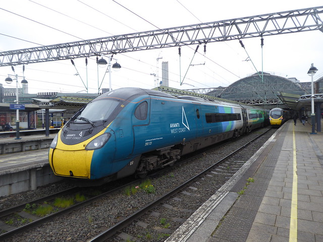 390121 at Manchester Piccadilly (8/4/24)