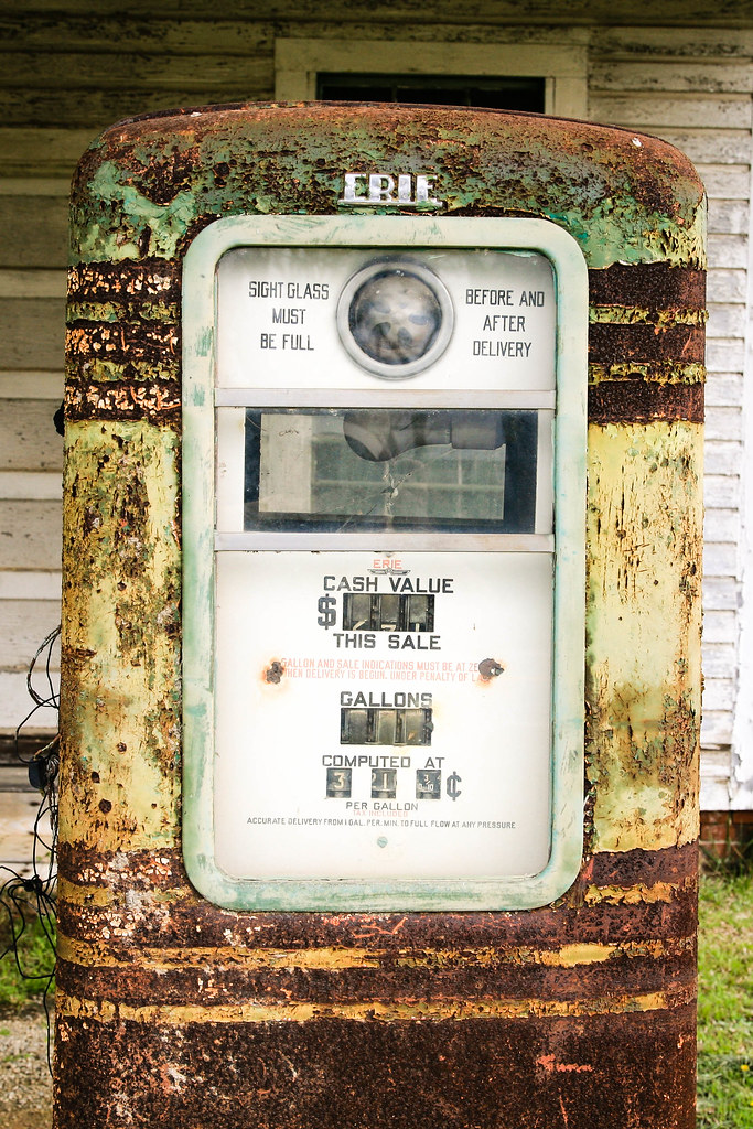 Old Gas Pump  -  Saluda SC