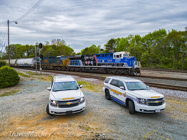 CSX M583-07 in Monroe with 3194 (Honoring Our Law Enforcement) leading