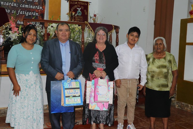 Visita de Confraternidad IMPCH Arica 11 de Septiembre a Iglesia Metodista Pentecostal La Cumbre, Lima - Perú