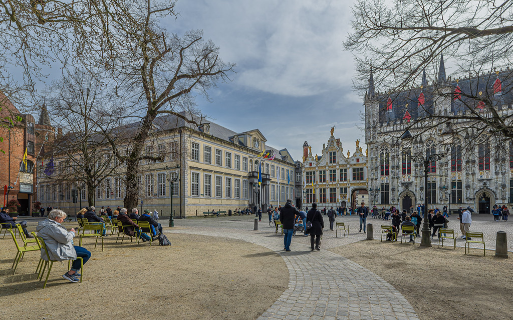 Brug Square  ( Bruges) (OM-1 & Olympus 8-25mm f4 Pro Wide Zoom) (1 of 1)
