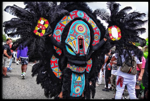 Big Chief Zee, Black Osceolas, 2024 Downtown Super Sunday. Photo by MJ Mastrogiovanni.