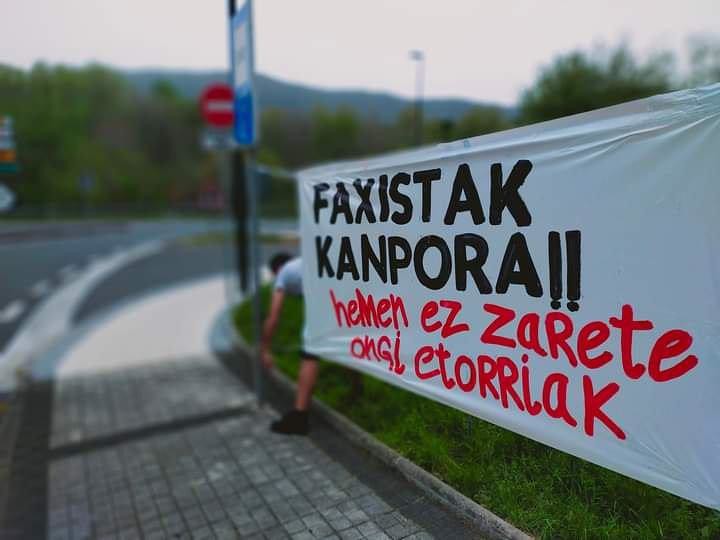 Pancarta antifascista