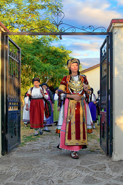 Karagkouna's traditional costumes