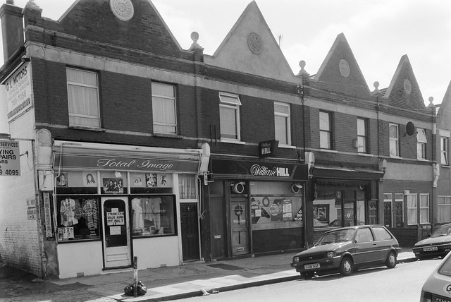 Shops, 1-7, Blegborough Rd, Streatham, Wandsworth, 1994, 94-7c-51