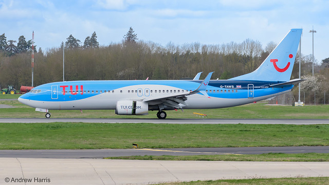 Boeing 737-8K5, operated by TUI Airways, G-TAWS, msn 37241