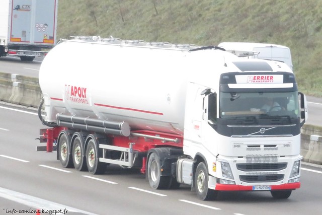 Perrier transports ( groupe napoly ) - Volvo FH