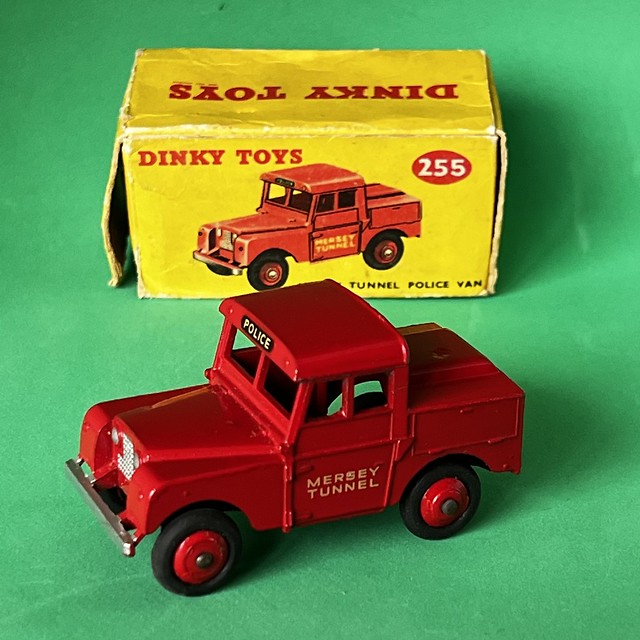 Dinky Toys - Number 255 - Mersey Tunnel Police Van - Miniature Diecast Metal Scale Model Emergency Services Vehicle